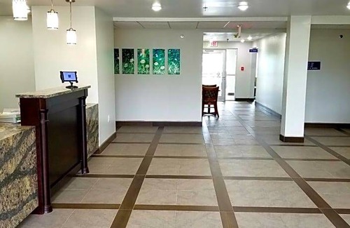 Calcium Hotel | 2-Star Hotel ∙ Quality Inn & Suites Watertown Fort Drum