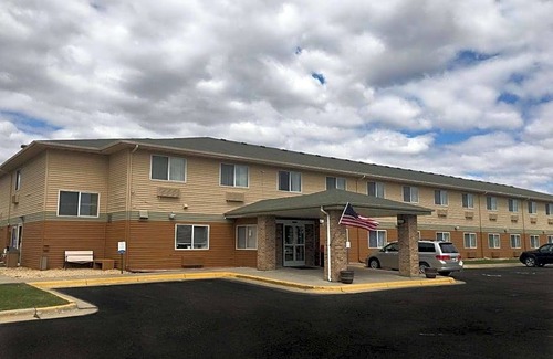 Mankato Hotel | 2-Star Hotel ∙ Quality Inn & Suites