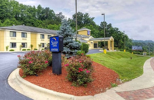 Bryson City Hotel | 2-Star Hotel ∙ Sleep Inn Bryson City Cherokee