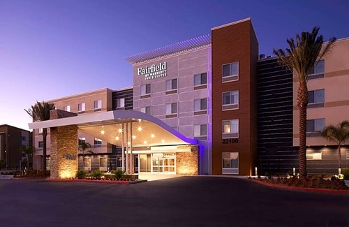 Moreno Valley Hotel | 2-Star Hotel ∙ Fairfield Inn & Suites by Marriott Riverside Moreno Valley