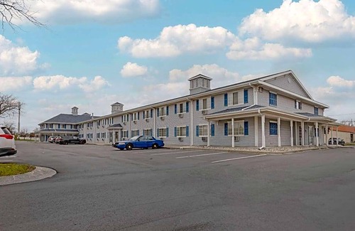 Grandville Hotel | 2-Star Hotel ∙ Rodeway Inn