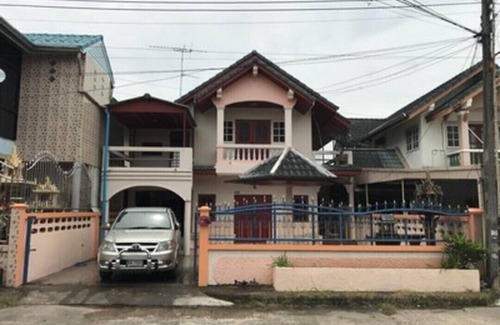 Si Racha House | 2 storey detached house convenient transportation near Bypass Industrial Estate