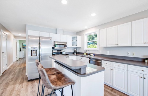 Black Diamond House | 2-Story Lakefront Home w/Furnished Deck, Beach Access, Free WiFi, Foosball Table