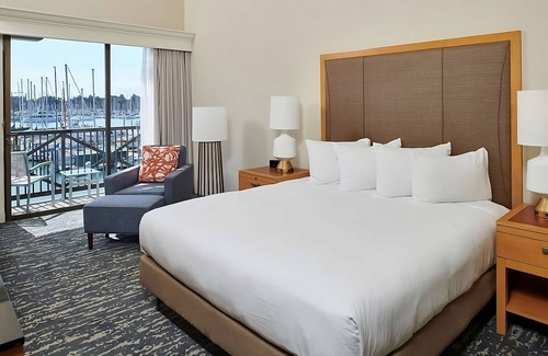 Berkeley Hotel | 2 Units | Bay Area Hotel Stay with Pool & Free Parking
