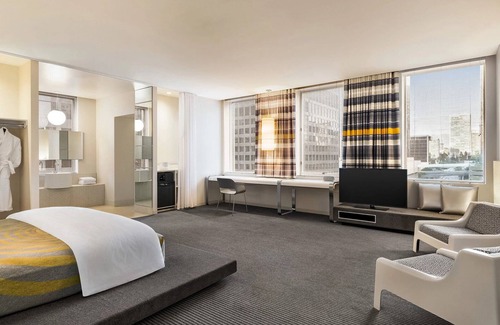 Financial District Hotel | 2 Units - Elegant Stay w/City Views, Fire Pit & Prime Downtown LA Location