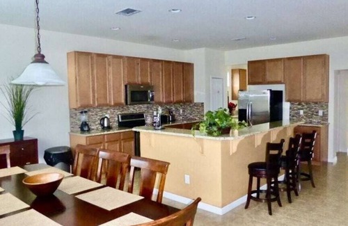 Bellavida House | 2 Units in Bella Vida Resort-Up to 40 Guests!