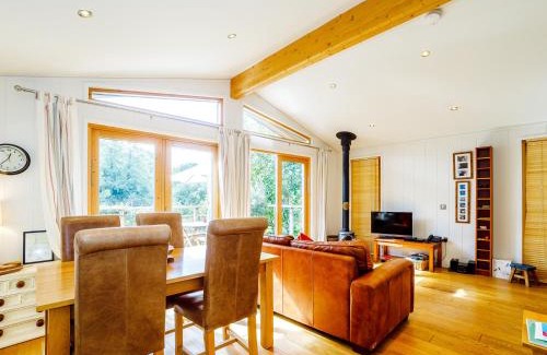 Looe House | 2 Water's Edge