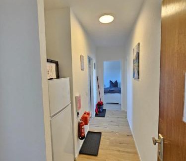 Giessen Apartment | 2 Zimmer Apartment in Linden mit Einzelbetten, Balkon, WLAN, Parkplatz -GI03