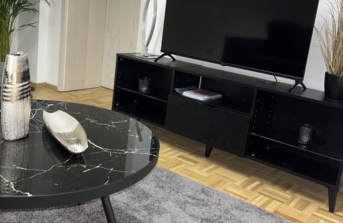 Innenstadt Apartment | 2 Zimmer Wohnung Steinheim - HU