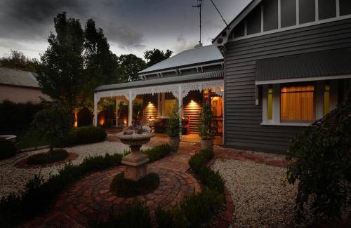 Benalla Bed & Breakfast | 20 m² Bed and breakfast ∙ 4 guests