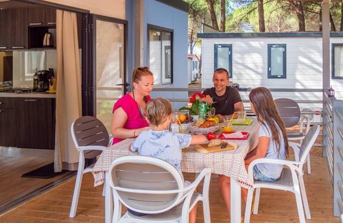 Municipality of Vrsar RV Rental | 20 m² Mobile home ∙ 3 bedrooms ∙ 6 guests