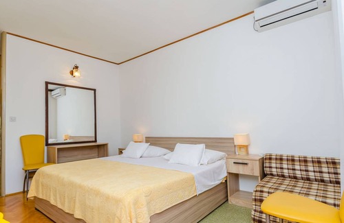 Vrboska Resort | 20 m² Private room ∙ 2 guests