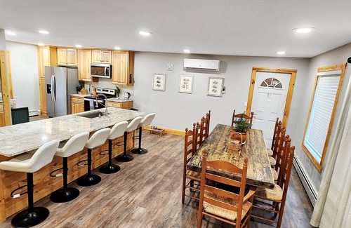 Tunkhannock Township Ski Chalet | 20 Min from Ski Lift & Private Hot Tub, Fire Pit, Game Room, Fireplace