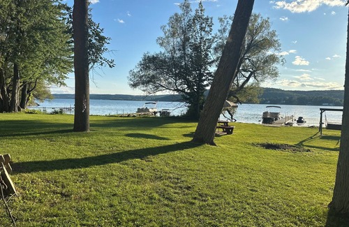 Richfield Springs Apartment | 20 min. To Cooperstown NY. nlake front rental one bedroom.extra sleeping space.