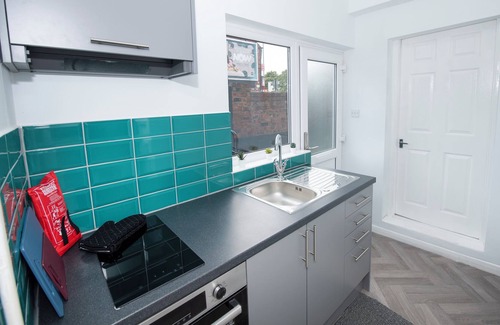 Hull Apartment | 20% OFF - One Bed flat at Hull