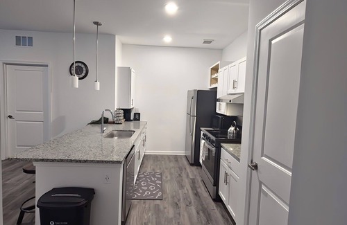 Orange Park Apartment | 20% Off The Jax Luxe Pad