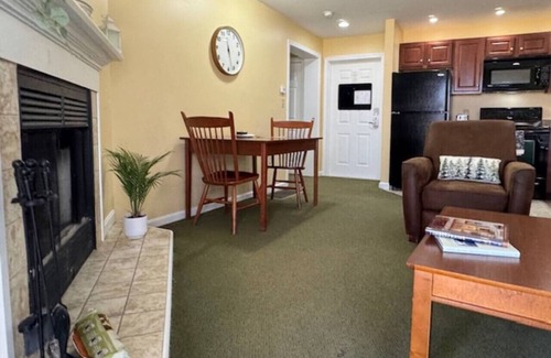 Francestown House | 20% Sale April/May NH Condo Unit 4C