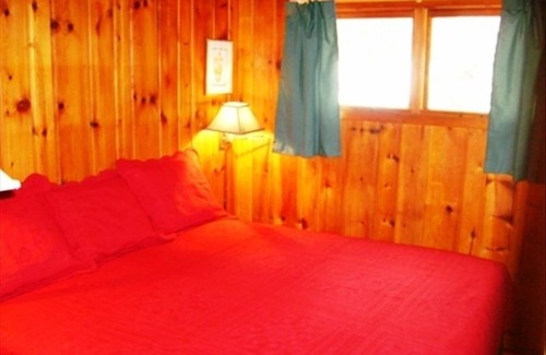 Valois Cottage | 200 feet of level lake access.