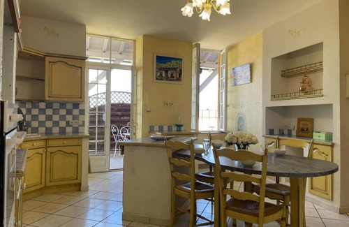Pierrefitte-sur-Loire House | 200 m² House ∙ 5 bedrooms ∙ 12 guests