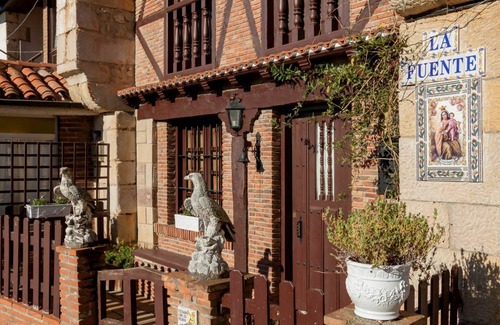 Cobijon House | 200 m² House ∙ 3 bedrooms ∙ 8 guests