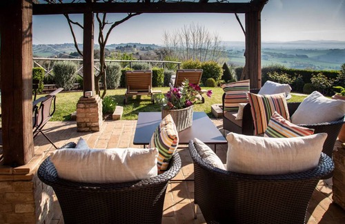 San Marcello Villa | 200 m² Villa ∙ 3 bedrooms ∙ 10 guests