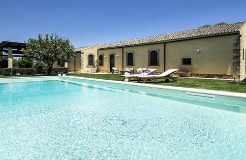Carrozziere Villa | 200 m² Villa ∙ 5 bedrooms ∙ 8 guests
