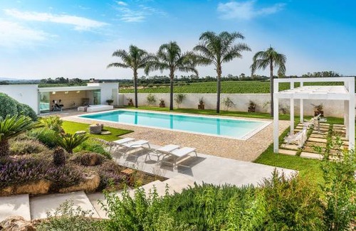 Marausa Villa | 200 m² Villa ∙ 5 bedrooms ∙ 10 guests
