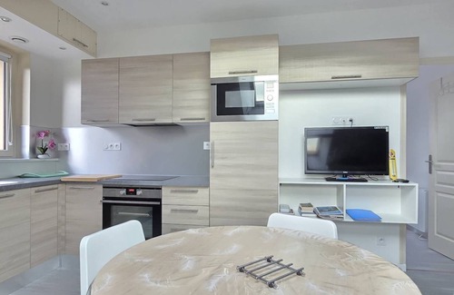 Plurien Apartment | 200 - Very nice apartment close to shops