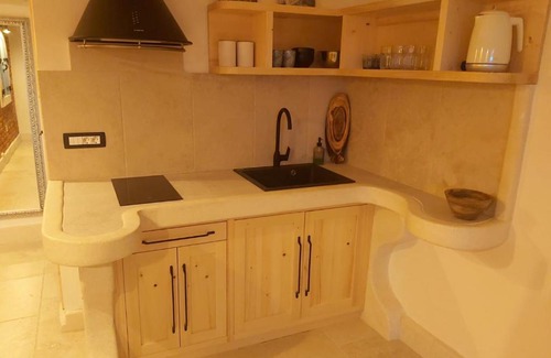 Preko Apartment | 2022 RENOVATED apartment on the beach