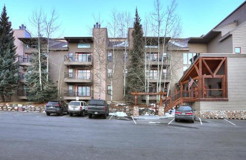 Mountain House Apartment | 204 Snowdance Manor Condo