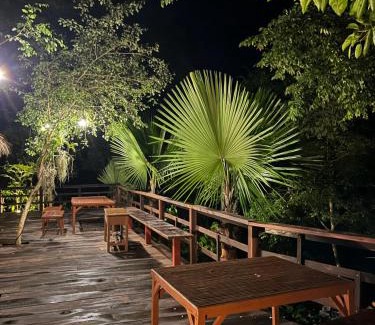 Song Phi Nong Cabin | 206 Wan Warn, 3 wooden houses in Kaeng Krachan Forest