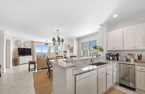 Fort Morgan Condo | 206W ~ 3BR/3BR corner condo with a beachfront view