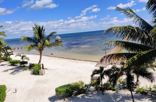 San Pedro Condo | 207 m² Condo ∙ 3 bedrooms ∙ 8 guests
