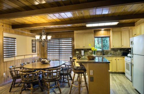 North Wawona Ski Chalet | 20B We-Dunn-It