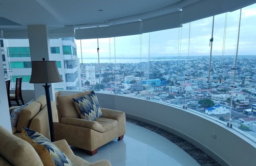 Salinas Condo | 20th Floor Spectacular Condo on the Malecon!