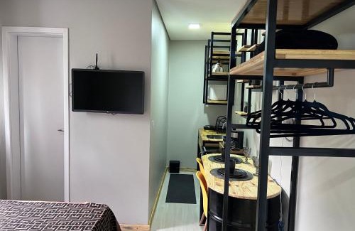 Vista Alegre Apartment | 21- Studio com decoração linda