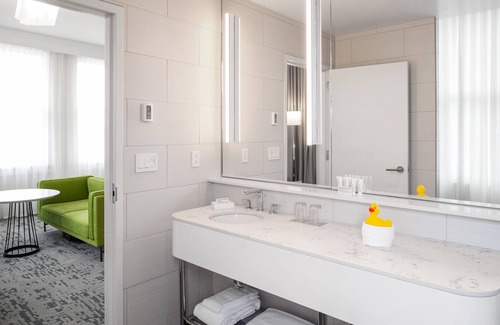 Downtown Hotel | 21c Museum Hotel Lexington