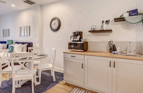 St. George Villa | 22 Amira SHARP · Sleeps 4 Heated Pool+Spa Dog Friendly $DiSCOUNT$
