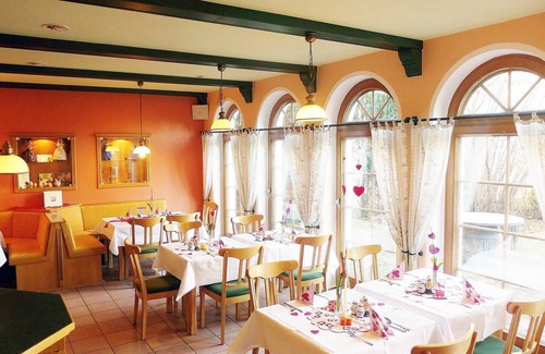 Neuwiese House | 22 double rooms - Landhotel Neuwiese with traditional inn An der Mühle