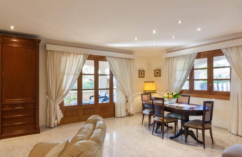 Urbanizacion Mont Ferrutx Villa | 220 m² Villa ∙ 3 bedrooms ∙ 6 guests