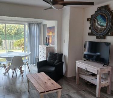 Doonside Apartment | 22 Key Largo