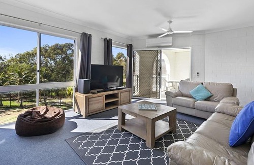 Point Lookout House | 22 The Islander Resort