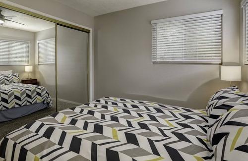 Motel District House | 220 #7 Ocean View Ave 2 Bedroom Condo by Redawning