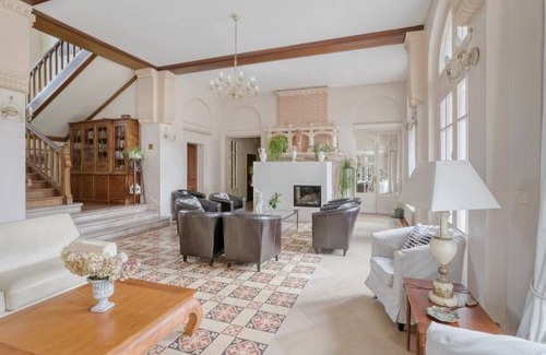 Pierrefitte-sur-Sauldre House | 220 m² House ∙ 5 bedrooms ∙ 11 guests