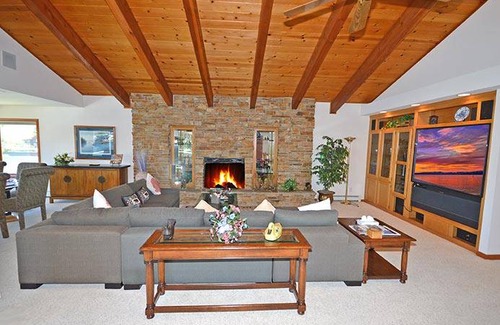 Tahoe Keys House | 2203 White Sands Drive