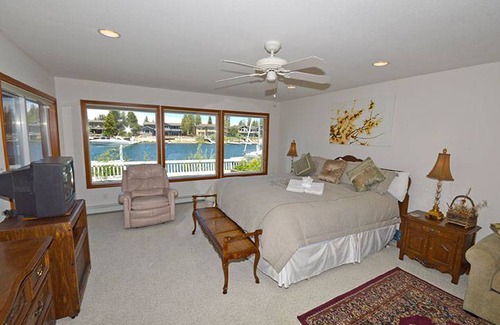 Tahoe Keys House | 2203 White Sands Drive