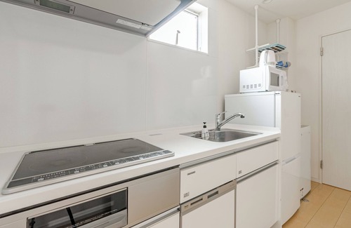 Minato Apartment | 22min 2 EXPO,24min 2 MINAMI-Namba : Dotonbori,Shinsaibashi,AMERICAMURA,Kagetsu