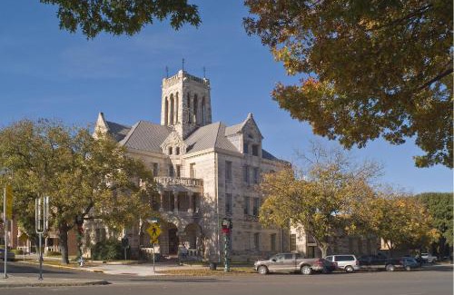 New Braunfels House | #23 The Rose Cottage at Garrison in Gruene