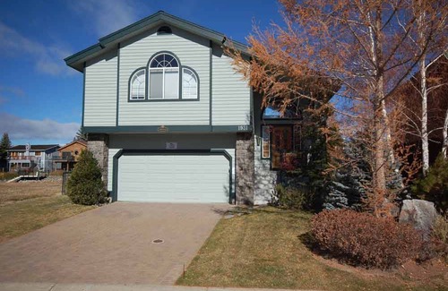 Tahoe Keys House | 231 m² House ∙ 3 bedrooms ∙ 8 guests