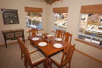 Tahoe Keys House | 231 m² House ∙ 3 bedrooms ∙ 8 guests